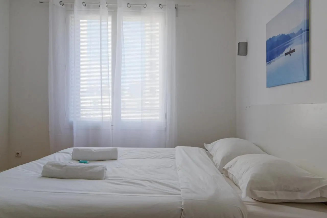Appartement Un été sans fin à Marseille 0*,  France